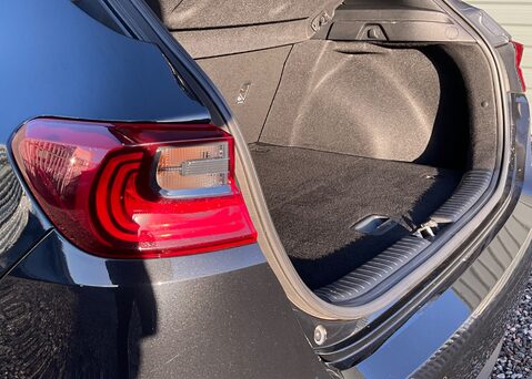 Kia Ceed 1.5 T-GDi ISG 3 17