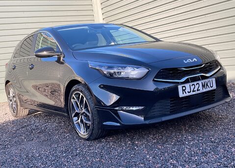 Kia Ceed 1.5 T-GDi ISG 3 9