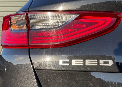 Kia Ceed 1.5 T-GDi ISG 3 19