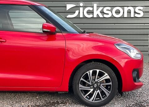 Suzuki Swift SZ5 DUALJET MHEV 3