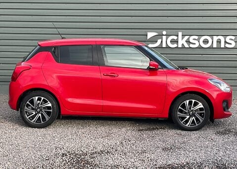 Suzuki Swift SZ5 DUALJET MHEV 4