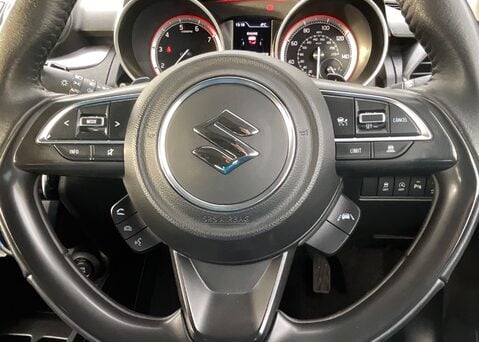 Suzuki Swift SZ5 DUALJET MHEV 21