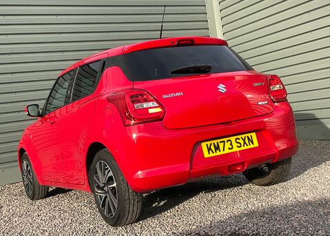 Suzuki Swift SZ5 DUALJET MHEV 10