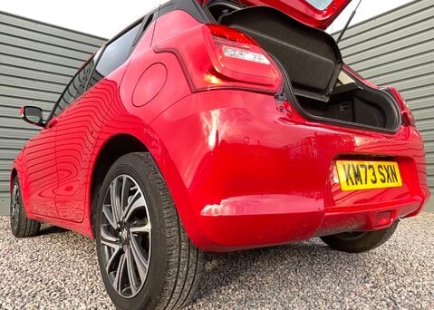 Suzuki Swift SZ5 DUALJET MHEV 15