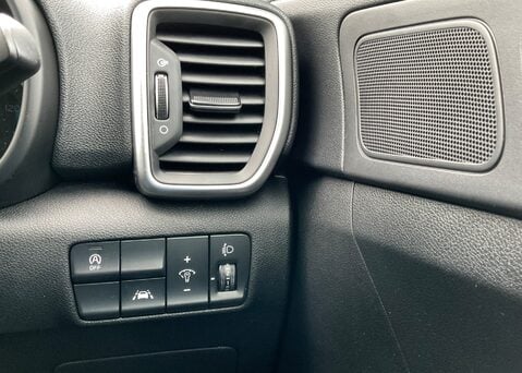 Kia Sportage 1.6 GDi ISG 2 22