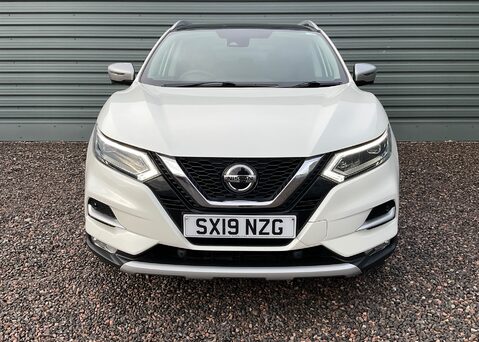 Nissan Qashqai DIG-T N-MOTION 4