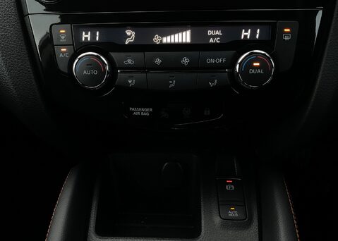 Nissan Qashqai DIG-T N-MOTION 27