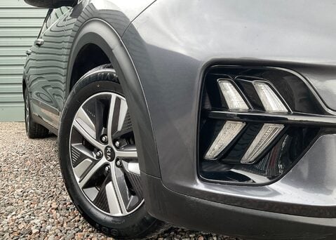 Kia Niro 1.6 GDi Hybrid 2 DCT 2