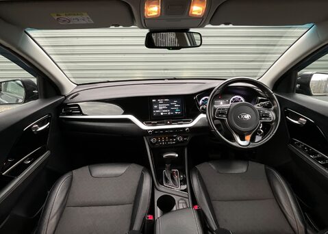 Kia Niro 1.6 GDi Hybrid 2 DCT 9