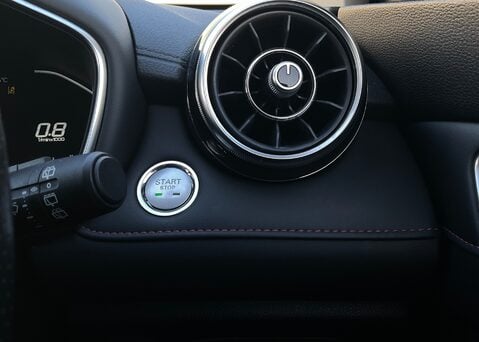 MG HS 1.5 T-GDI TROPHY DCT 23