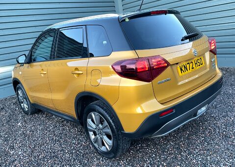 Suzuki Vitara SZ-T BOOSTERJET ALLGRIP MHEV 11