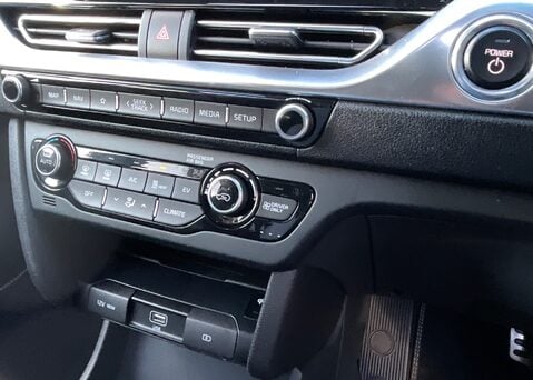 Kia Niro e-Niro '4+' 64 kWh 23