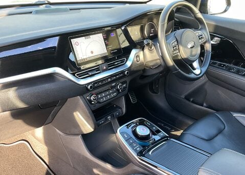 Kia Niro e-Niro '4+' 64 kWh 11
