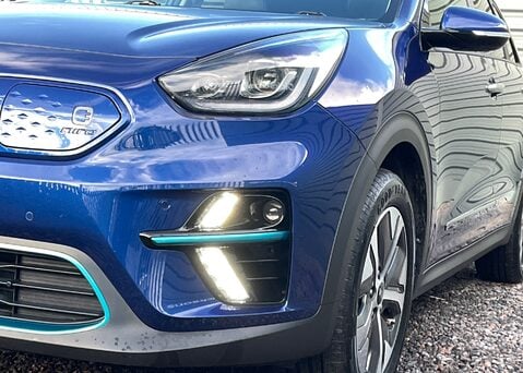 Kia Niro e-Niro '4+' 64 kWh 9