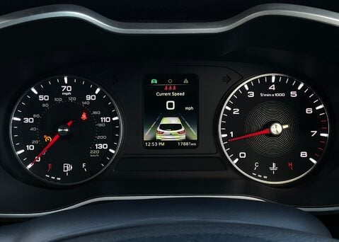 MG ZS 1.5 VTI-TECH EXCITE 23