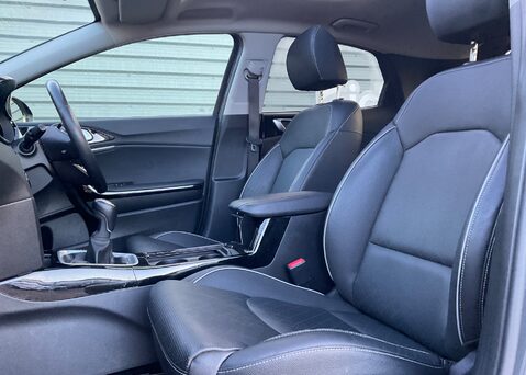 Kia Xceed 1.5 T-GDi ISG 4 11