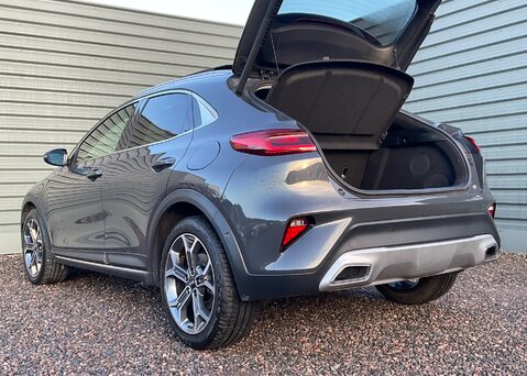 Kia Xceed 1.5 T-GDi ISG 4 19