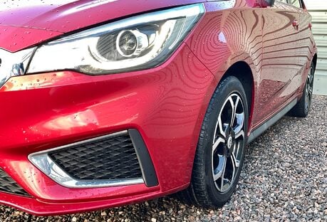 MG MG3 EXCLUSIVE VTI-TECH