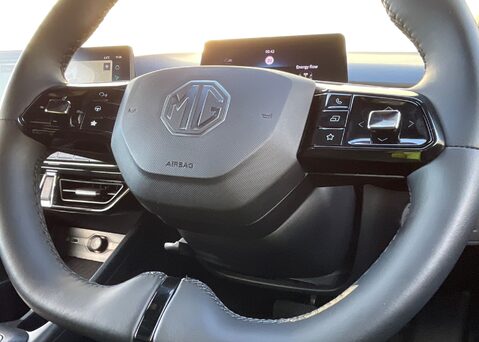 MG MG3 1.5 HYBRID+ TROPHY 22