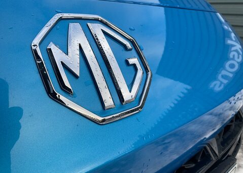 MG MG3 1.5 HYBRID+ TROPHY 4