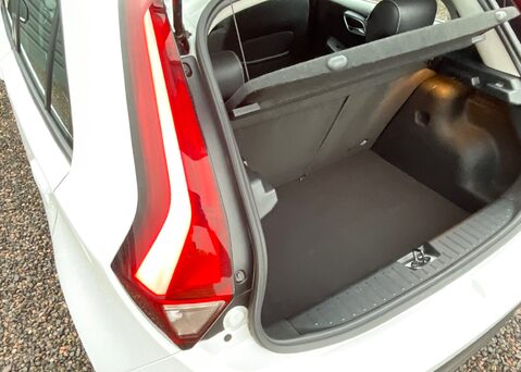 MG MG3 EXCLUSIVE NAV VTI-TECH 11