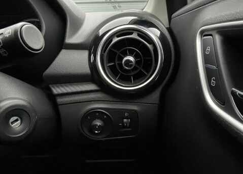 MG MG3 EXCLUSIVE NAV VTI-TECH 18