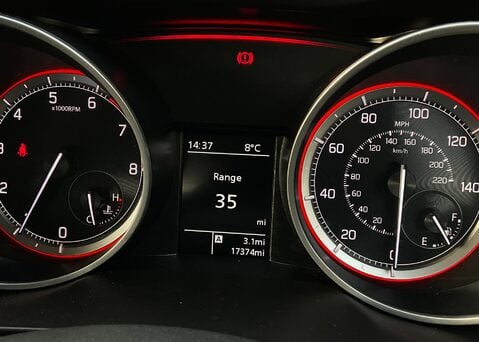 Suzuki Swift SZ-T DUALJET SHVS MHEV 22