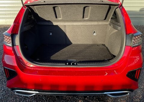 Kia Ceed 1.5 T-GDi GT-Line  18