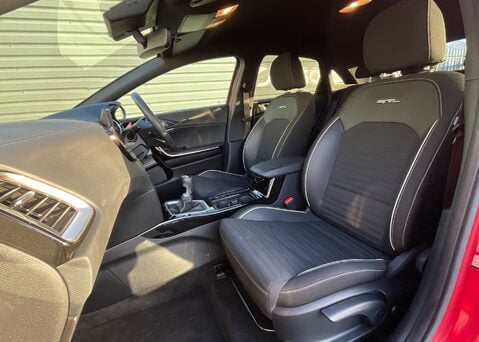 Kia Ceed 1.5 T-GDi GT-Line  6