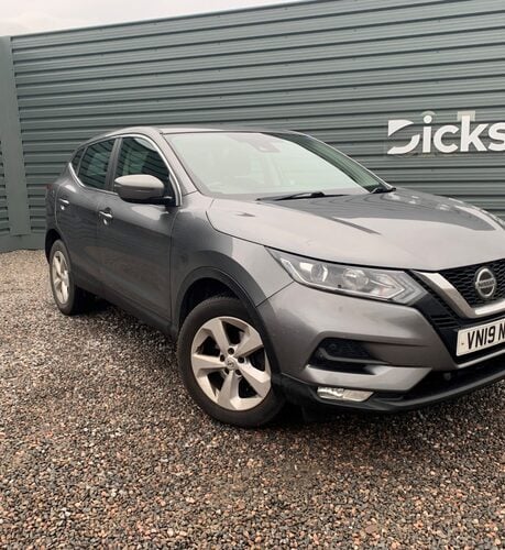 Nissan Qashqai DIG-T ACENTA PREMIUM