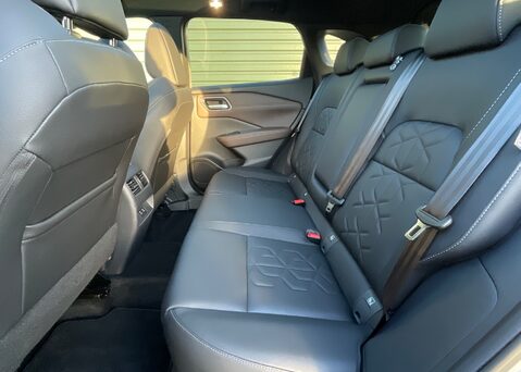 Nissan Qashqai DIG-T TEKNA 17