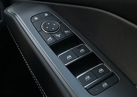 Nissan Qashqai DIG-T TEKNA 26