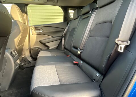 Nissan Qashqai DIG-T N-CONNECTA 15