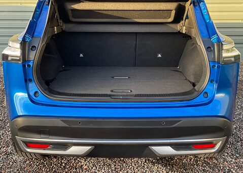 Nissan Qashqai DIG-T N-CONNECTA 21