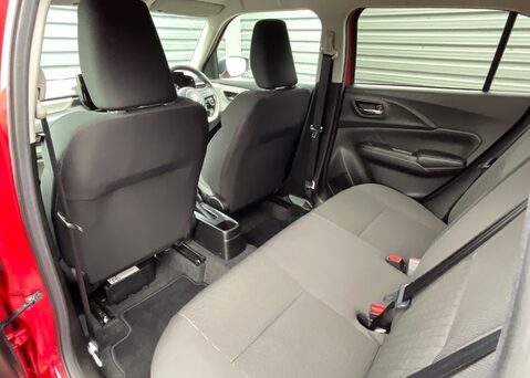 Suzuki Swift ULTRA 12