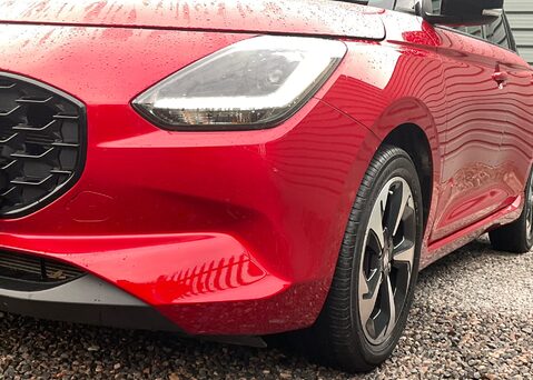 Suzuki Swift ULTRA 5