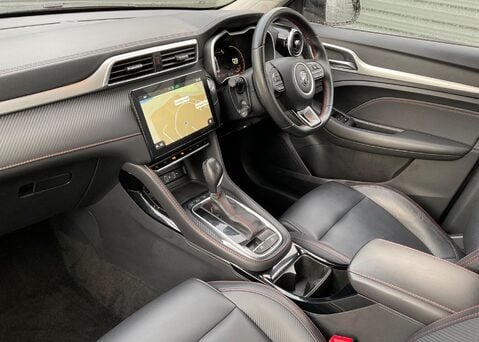 MG ZS 1.0 T-GDI EXCLUSIVE AUTO 7