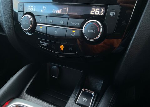 Nissan Qashqai N-CONNECTA DIG-T 24