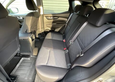 Nissan Qashqai N-CONNECTA DIG-T 20