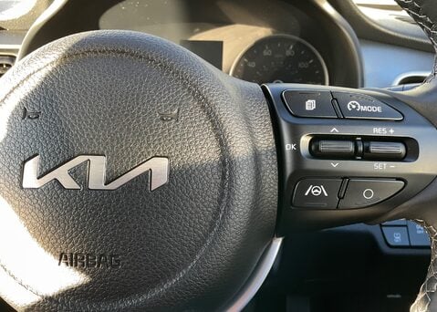 Kia Stonic '2' 1.0 T-GDi 22