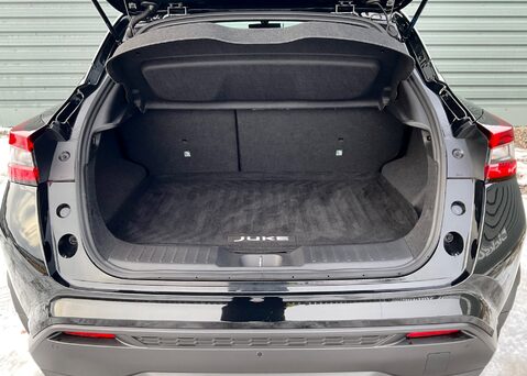 Nissan Juke N-CONNECTA 18