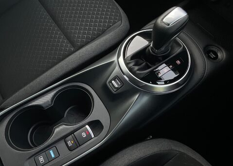 Nissan Juke N-CONNECTA 25