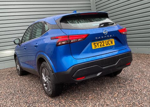 Nissan Qashqai DIG-T ACENTA PREMIUM MHEV 10