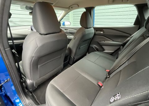 Nissan Qashqai DIG-T ACENTA PREMIUM MHEV 16