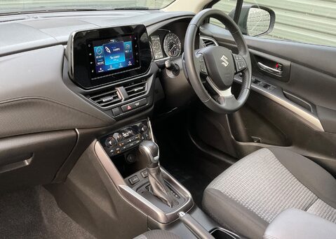 Suzuki S-Cross MOTION 7