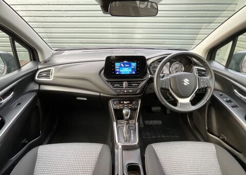 Suzuki S-Cross MOTION 15