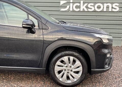 Suzuki S-Cross MOTION 3