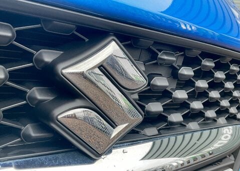 Suzuki Swift SZ-T DUALJET MHEV 8