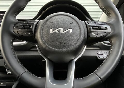 Kia Stonic 1.0 T-GDi 98 2 DCT 19