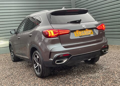 MG HS 1.5 T-GDI TROPHY 14